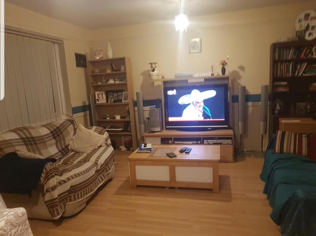 Double Bedroom In 리버풀 외부 사진